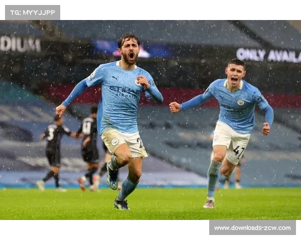 曼城球迷客场高唱助威， despite 雨战失利